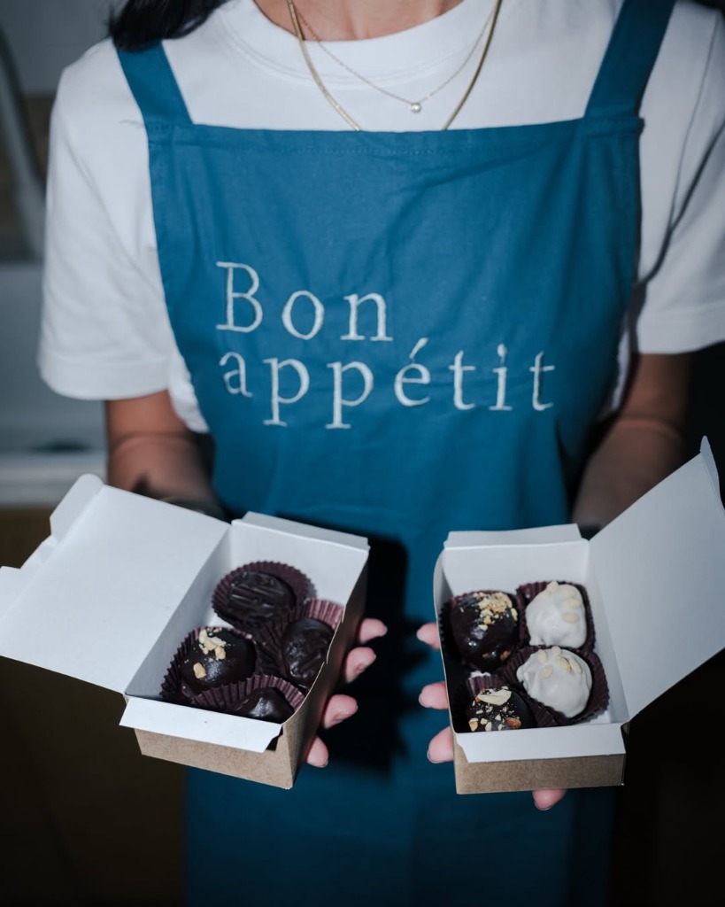 C'est si bon Handmade Bonbons Box